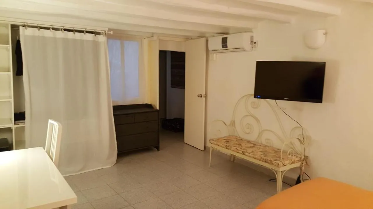 Apartment Apart 2 Beds 1 Sofabed Downtown 31 Nigths Min Barcelona
