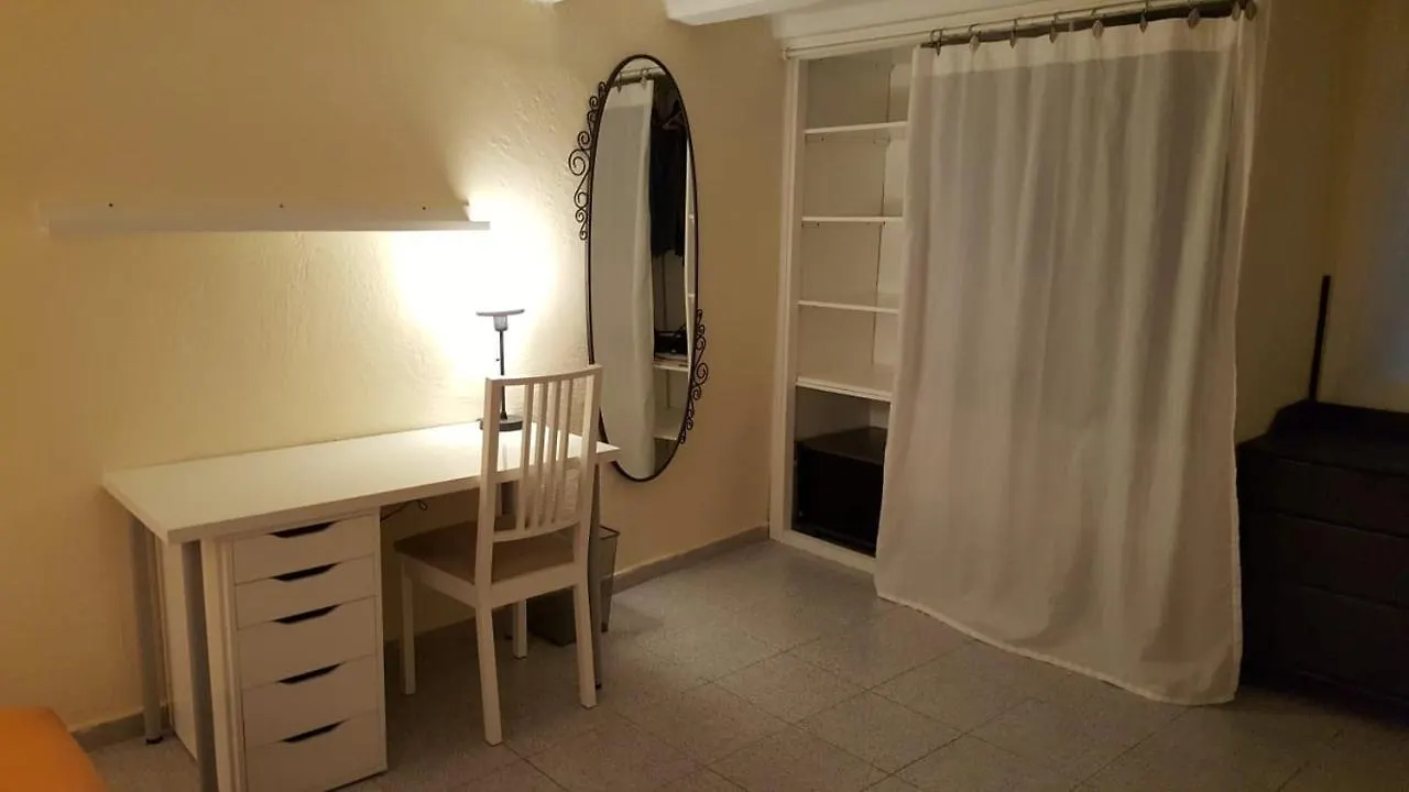 Apart 2 Beds 1 Sofabed Downtown 31 Nigths Min Barcelona Apartment