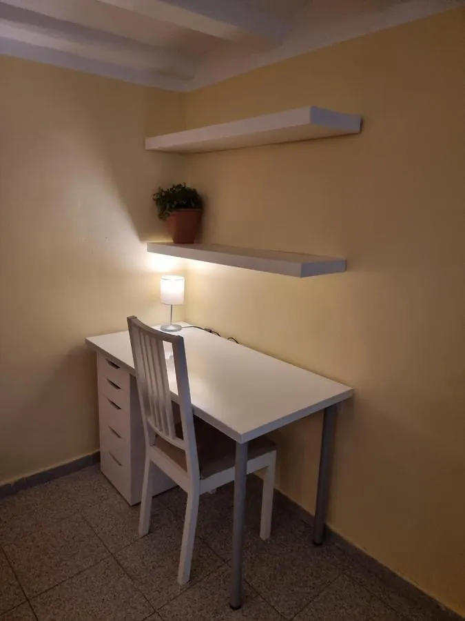 Apart 2 Beds 1 Sofabed Downtown 31 Nigths Min Barcelona Spain